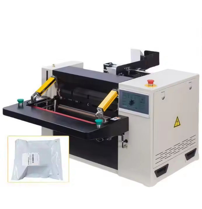Máy niêm phong túi thư tự động tốc độ cao với màn hình cảm ứng và công nghệ niêm phong tiên tiến
