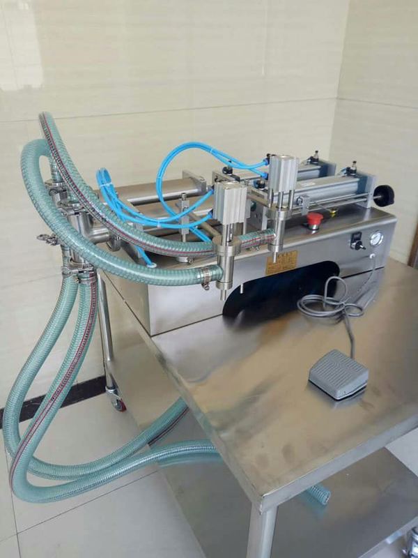 Máy lấp đầy chất lỏng khí nén hai vòi cho lấp đầy dầu gội, dầu, hóa chất G1WY-2Y-500