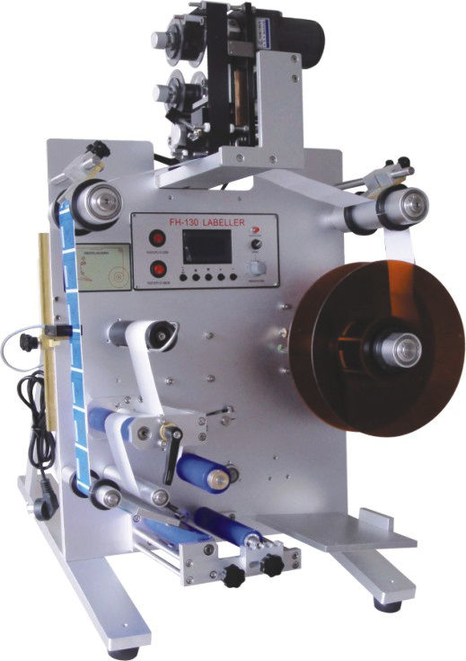 Máy đánh dấu nhãn dán thẳng đứng trên bàn tự động với máy in ngày cho chai tròn bọc